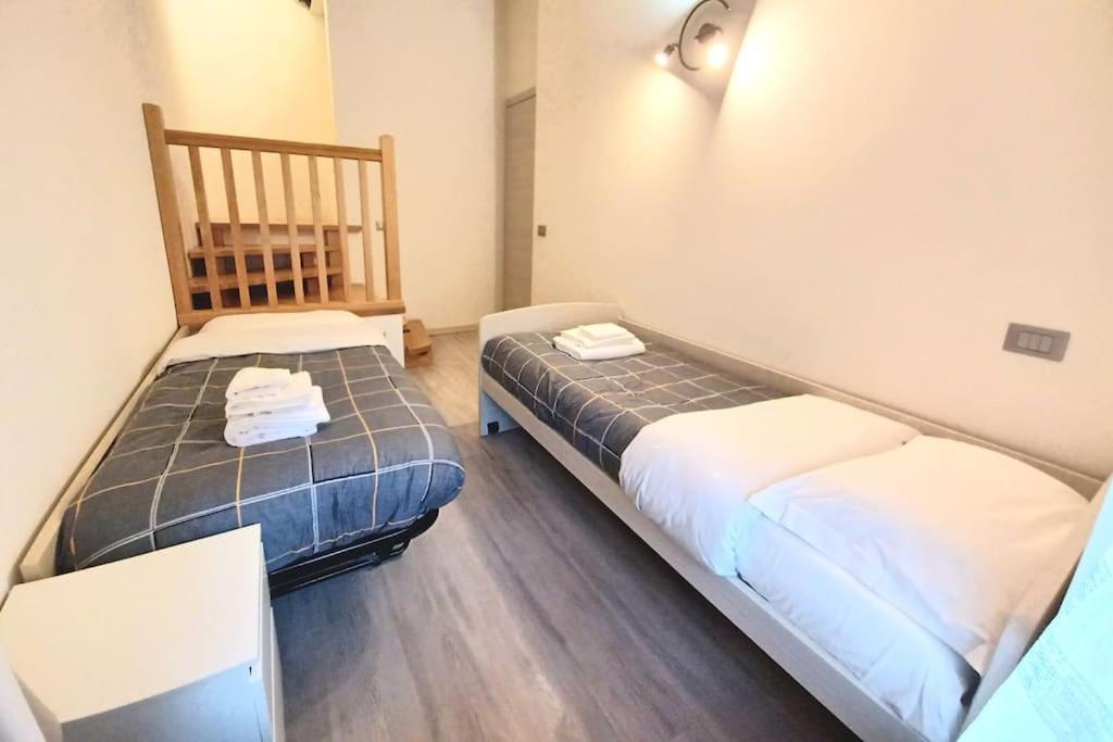 Appartement Casa Gemma - Big Family House With Free Parking à San Giovanni Lupatoto Extérieur photo